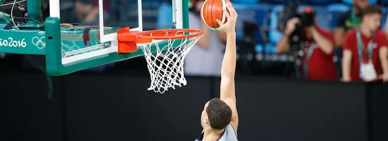 O basquete é um dos esportes favoritos nos Estados Unidos